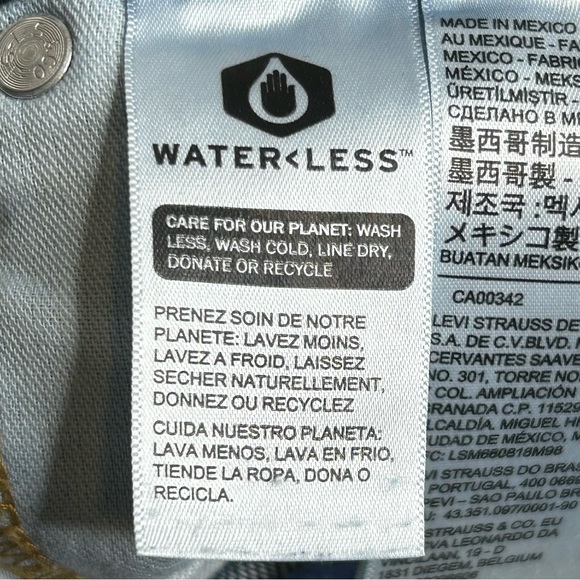 Levi's Levi Strauss & Co. 550 Relaxed Fit W44 L32 Blue Jean - Picture 13 of 13